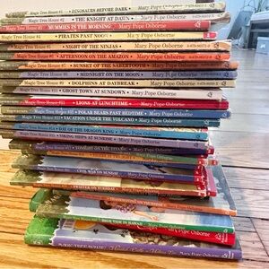 Magic Tree House Book Set for Kids